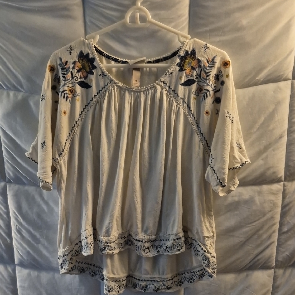Knox Rose Floral Embroidered Blouse Size M